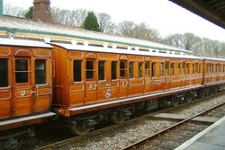 Carriage 412 - Filming at the Bluebell Railway